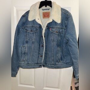 NEVER WORN Levi's Blue Denim Sherpa Jacket
